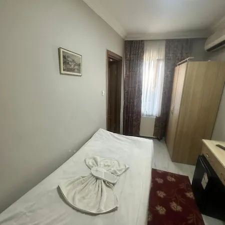 Amore Hotel Istanbul 3*
